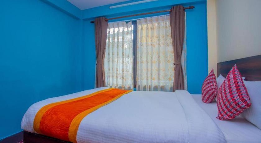 Oyo 492 Hotel Yeti Home Kathmandu Exterior photo